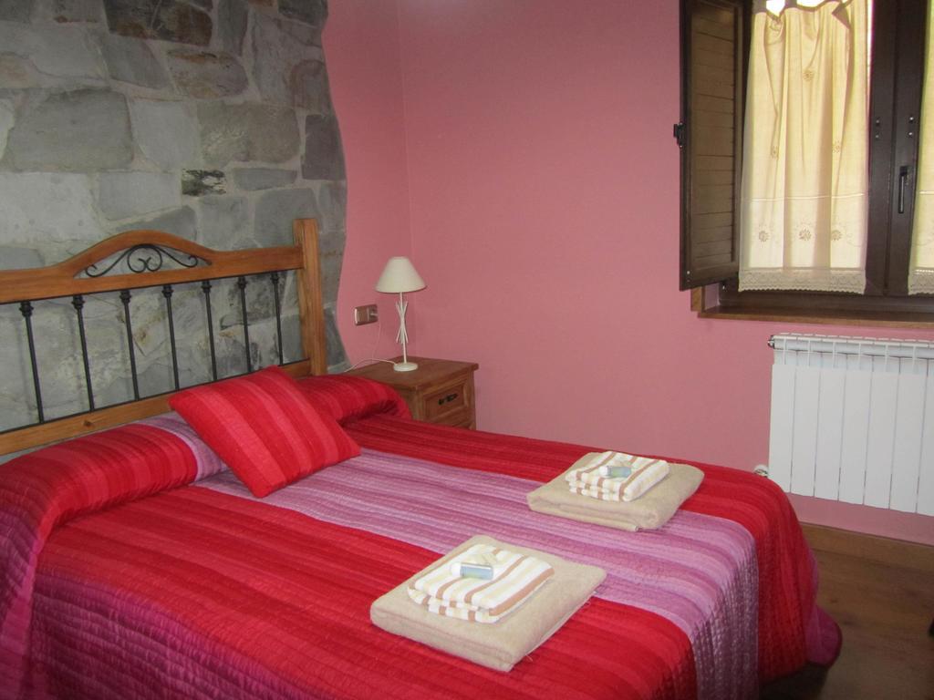 Tia Maria Bed and Breakfast Cerredo Δωμάτιο φωτογραφία