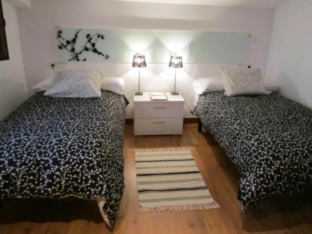Tia Maria Bed and Breakfast Cerredo Δωμάτιο φωτογραφία