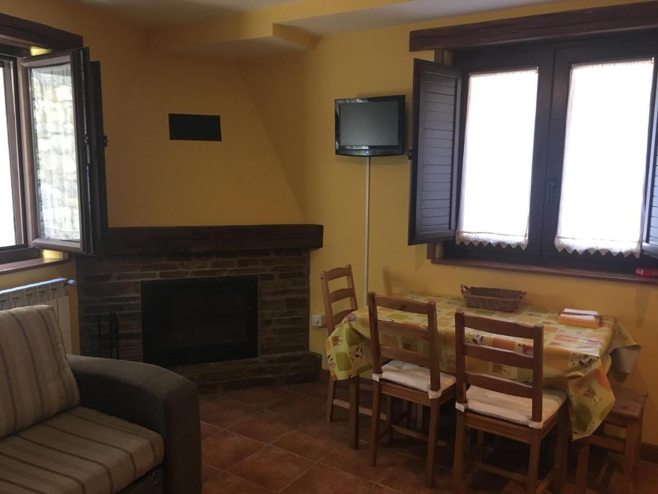 Tia Maria Bed and Breakfast Cerredo Εξωτερικό φωτογραφία